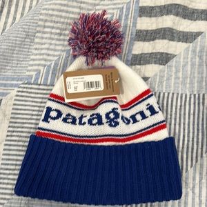 Patagonia powder town beanie NWT new